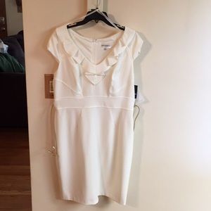 Studio 1 Ivory Size 16 Dress